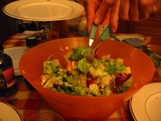 Nous passons à table