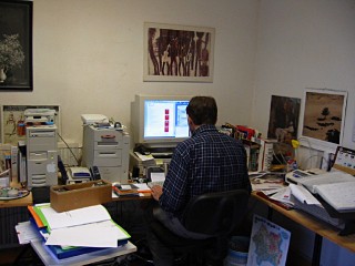 J'arrive au bureau de Patrick