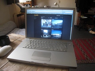 Je lui montre META. Il va s'en servir pour créer un site