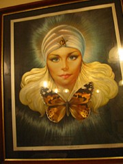 Une peinture au mur
