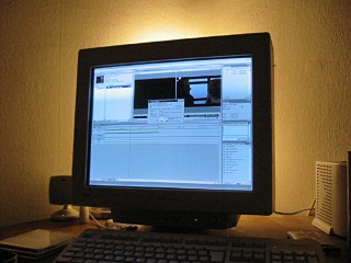 J'aide E B sur un montage vidéo