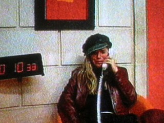 Je regarde une merde à la télévision