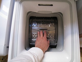 J'ouvre la machine à laver