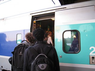 Je monte dans mon wagon