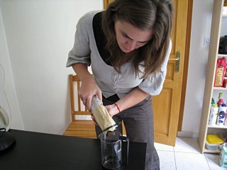 Lina fait du café