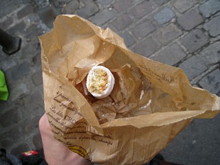Je mange