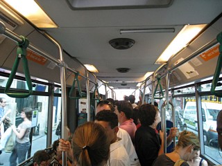 Nous prenons le bus