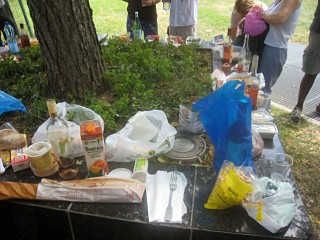 Il y a à manger