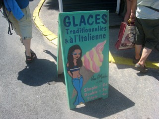 Un marchand de glaces
