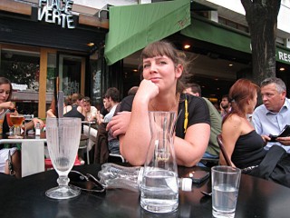 Je retrouve Sandrine avec ses copines