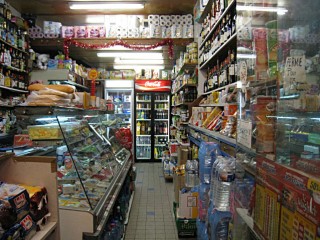 Nous allons dans une alimentation