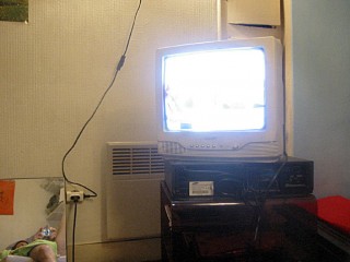 Je regarde la télévision