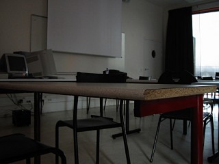 La salle est disponible