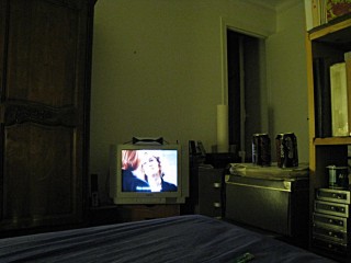 Je regarde la télévision