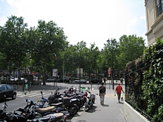 Nous ressortons