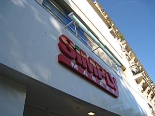 Je vais chez Simply Market