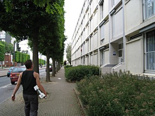 Nous ressortons