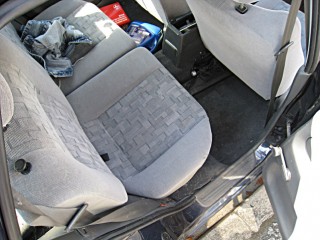 Je monte dans la voiture de Jérémy