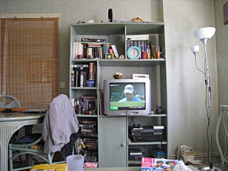 Je regarde la télévision