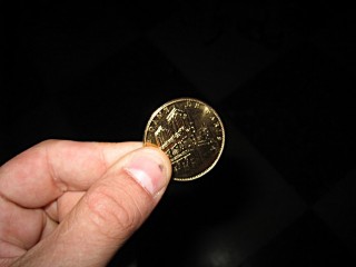 J'achète une médaille pour consoler Swen