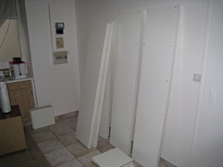 Nous déposons tout dans l'appartement