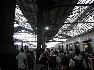 Je marche sur le quai
