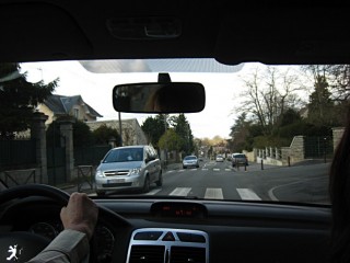 La voiture roule