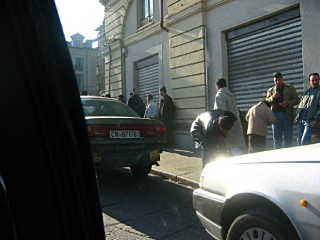 Nous arrivons en ville