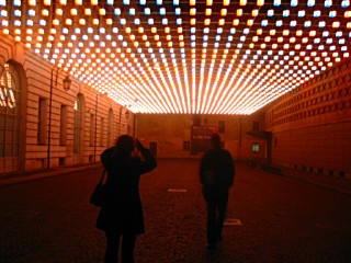 Une installation lumineuse