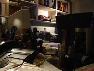 Je suis le dernier à rester. Je travaille jusqu'à minuit