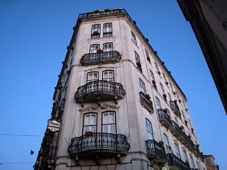 Nous retournons à l'hôtel