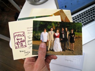 Des photos d'un mariage auquel je n'ai pas participé me sont adressées