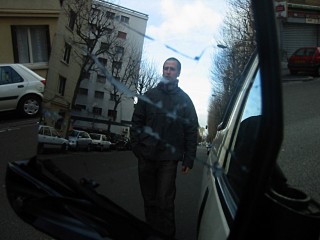 Pas de M. T