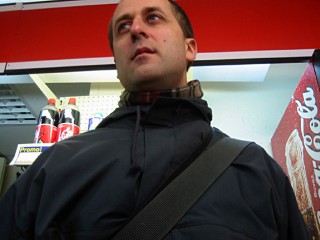 Edouard souhaite que je prenne M. T en photo