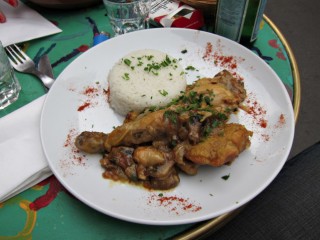 Je mange