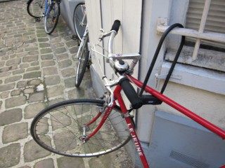 Je gare mon vélo