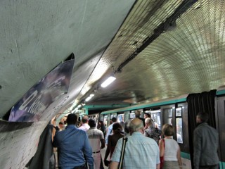 Je descends à Roosevelt