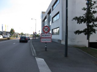 J'arrive à Rennes après 130 kms de route