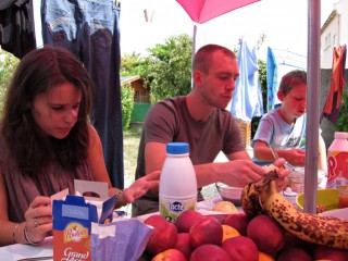 Nous mangeons